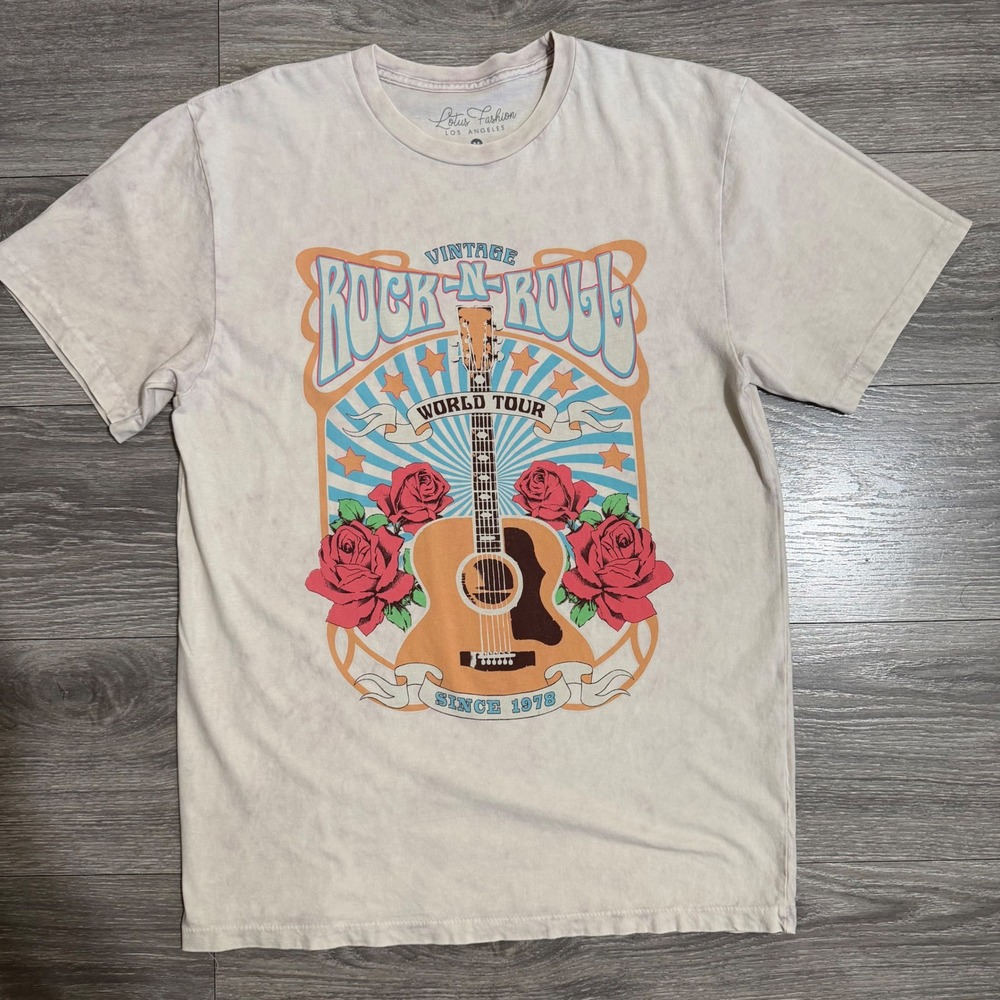 100% Cotton Rock N Roll World Tour Graphic Tee Size M Cream Mineral Wash Band